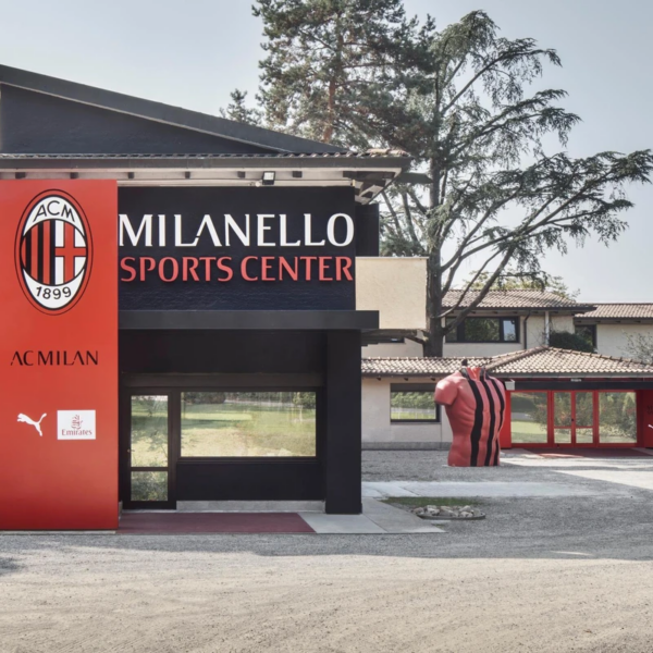 Fofana saluta i rossoneri